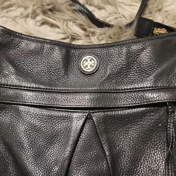 Tory Burch Black Leather Shoulder Bag - Picture 2 of 4